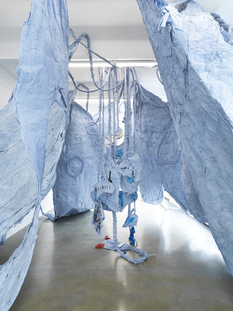 Transformella, Cinis’ Forking [4.4.6.10.1] – Die Schützlinginnen and Neverlife in Symbolic Terrain